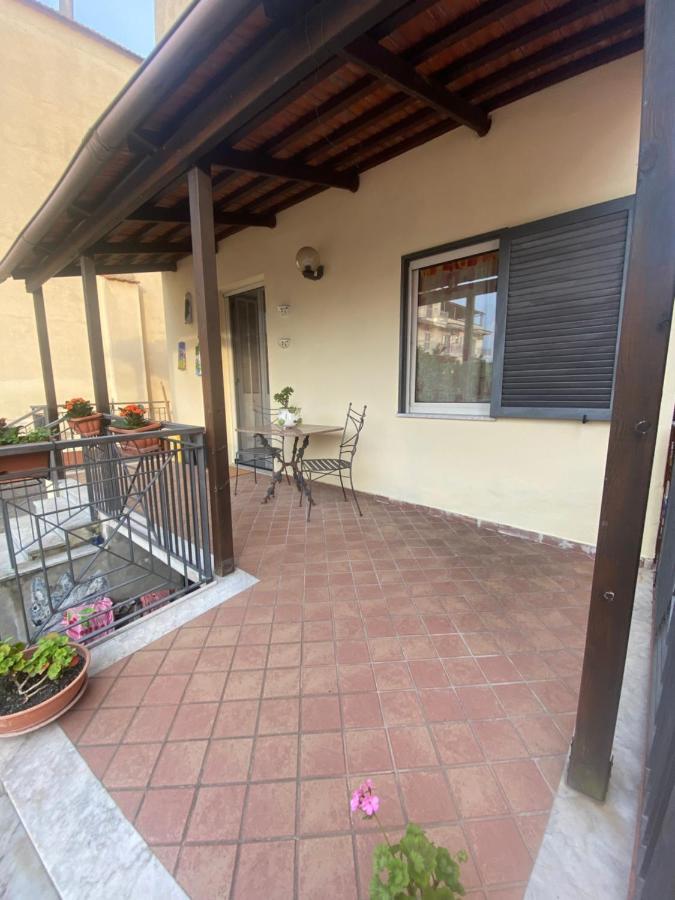 Appartamento In Villa Alle Falde Del Vesuvio Napels Buitenkant foto